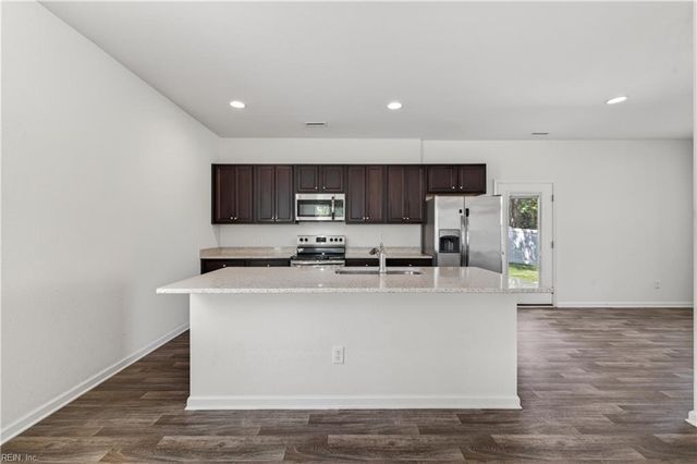 109 Air Station DR, Virginia Beach, VA 23454