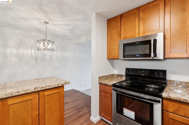 1591 Ellis St 105, Concord, CA 94520