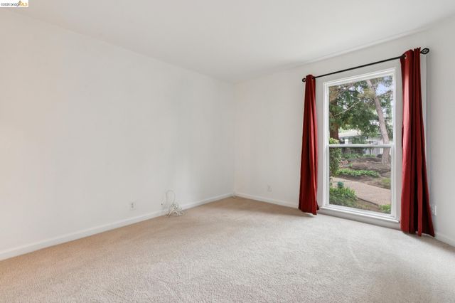 1591 Ellis St 105, Concord, CA 94520