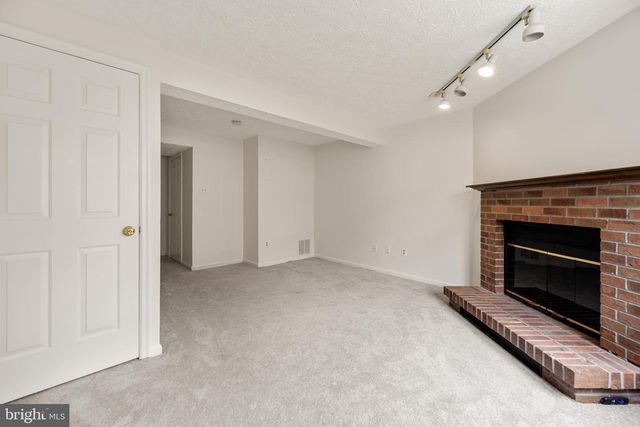 8550 BLUE ROCK LN, Lorton, VA 22079