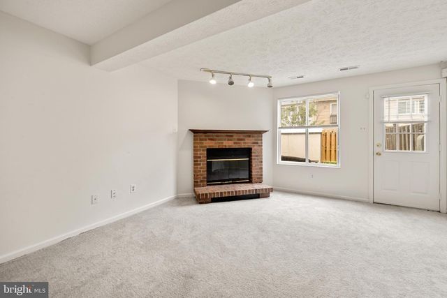 8550 BLUE ROCK LN, Lorton, VA 22079