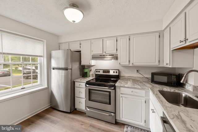 8550 BLUE ROCK LN, Lorton, VA 22079