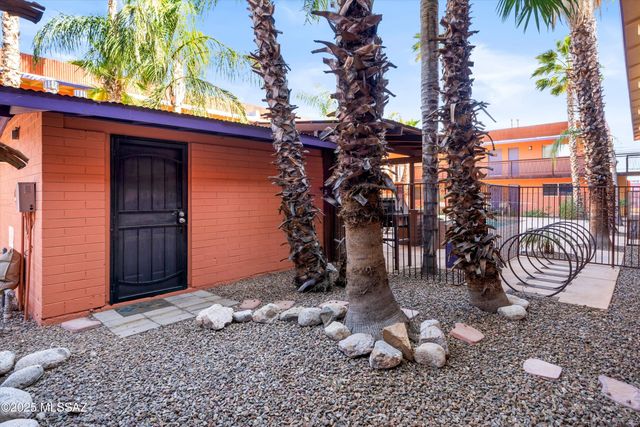 55 N Cherry Ave Unit 205, Tucson, AZ 85719