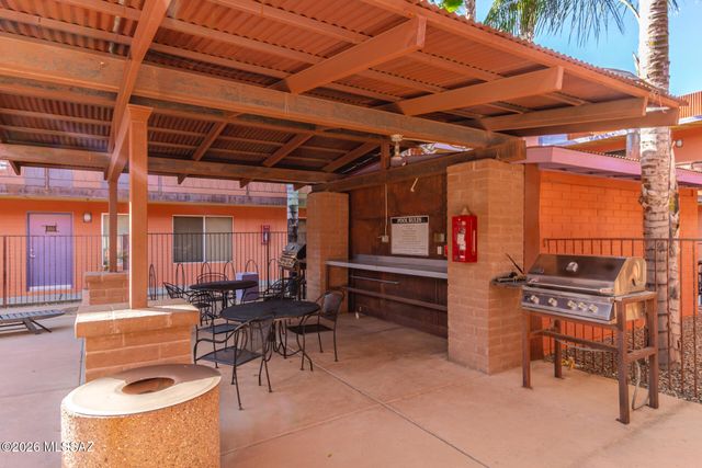 55 N Cherry Ave Unit 205, Tucson, AZ 85719