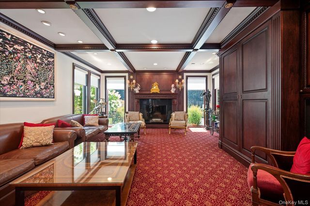 9 Scenic View Court, Dix Hills, NY 11746