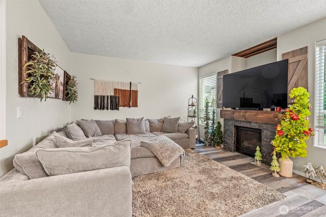 803 SE 11th Way, Battle Ground, WA 98604