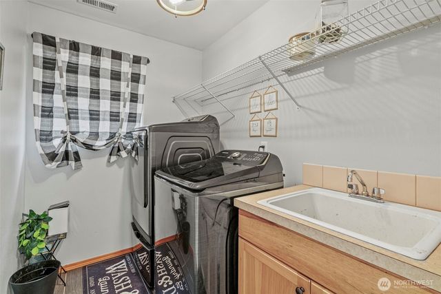 803 SE 11th Way, Battle Ground, WA 98604