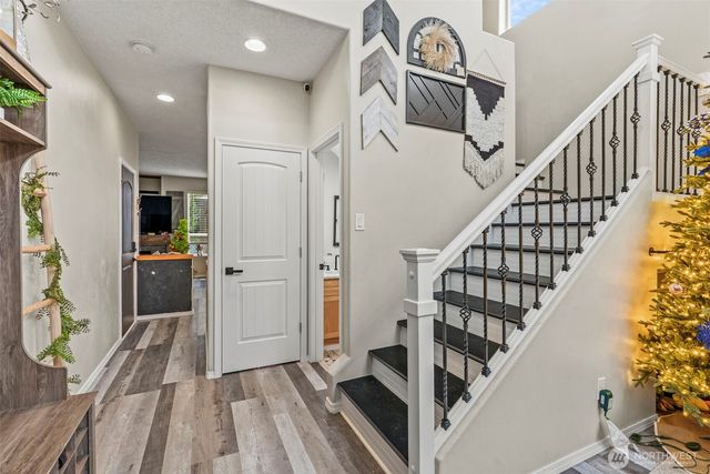 803 SE 11th Way, Battle Ground, WA 98604