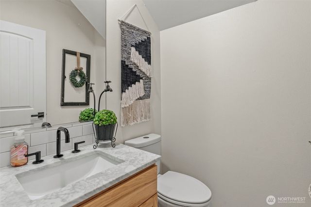 803 SE 11th Way, Battle Ground, WA 98604