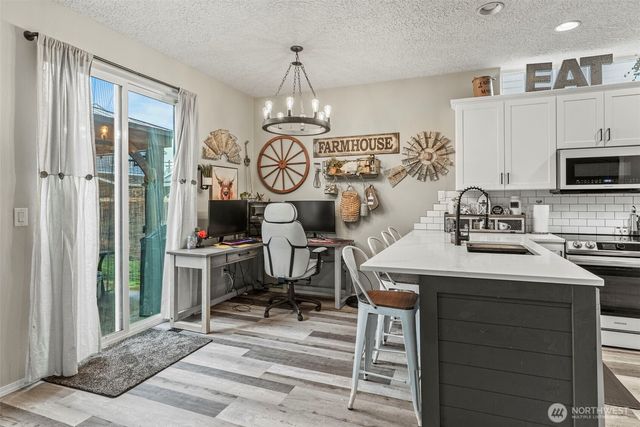 803 SE 11th Way, Battle Ground, WA 98604