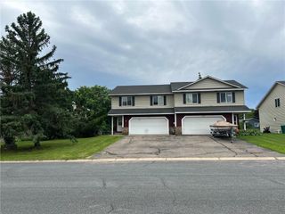 1880 Deer Hills Trail, Eagan, MN 55122