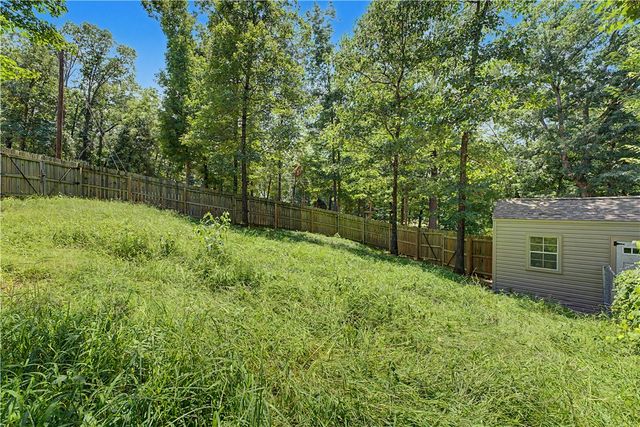 5 Queensborough Drive, Bella Vista, AR 72715