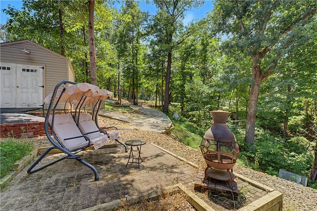 5 Queensborough Drive, Bella Vista, AR 72715
