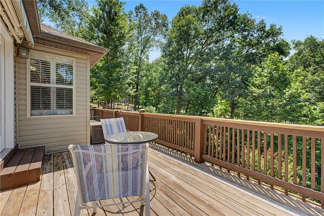 5 Queensborough Drive, Bella Vista, AR 72715