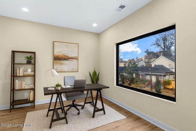 956 Vine St, Louisville, KY 40204