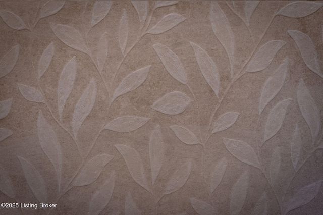 956 Vine St, Louisville, KY 40204