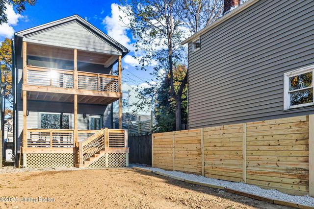 956 Vine St, Louisville, KY 40204