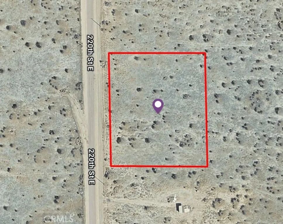 4 220th St E, Palmdale, CA 93591