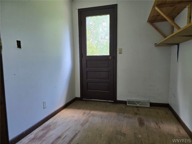 120 Autumnvale, Lockport City, NY 14094