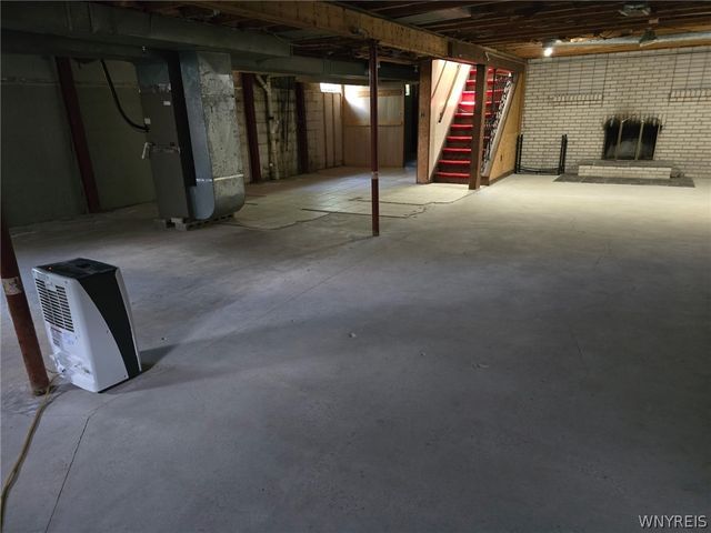 120 Autumnvale, Lockport City, NY 14094