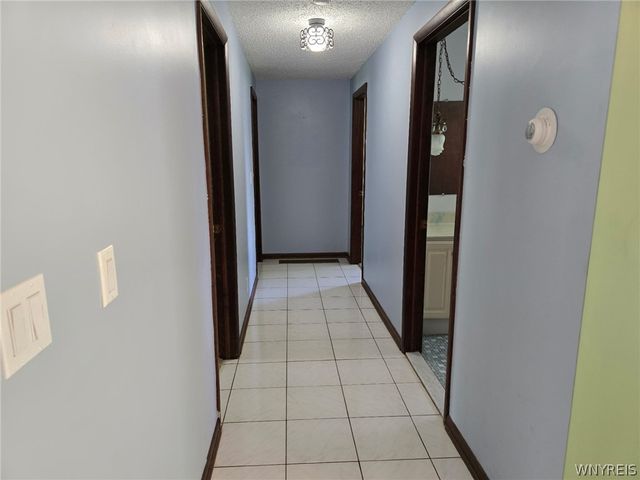 120 Autumnvale, Lockport City, NY 14094
