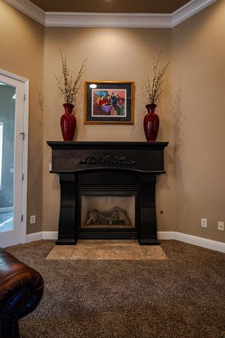 2506 Swift Avenue, Clovis, CA 93611