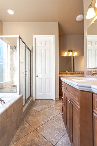 2506 Swift Avenue, Clovis, CA 93611