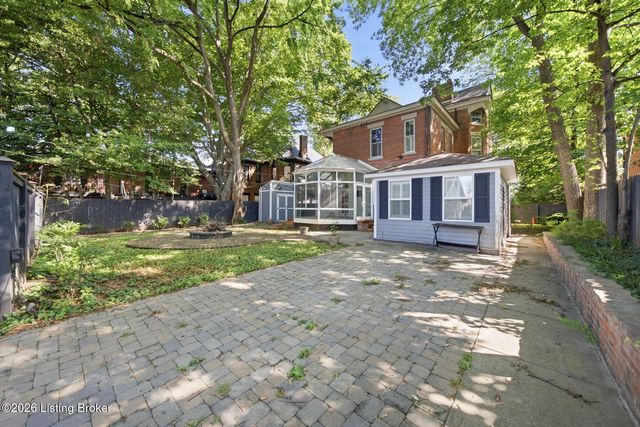 1110 Cherokee Rd A, Louisville, KY 40204