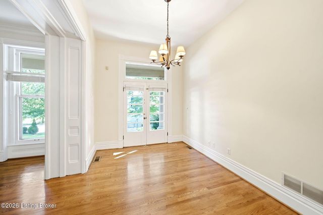 1110 Cherokee Rd A, Louisville, KY 40204