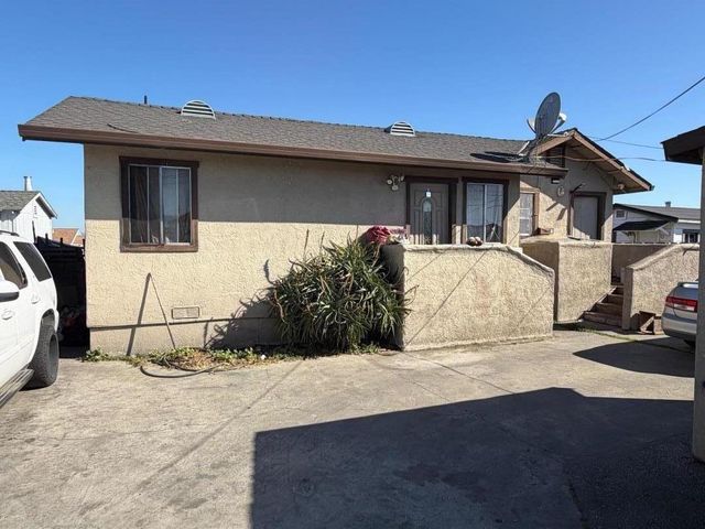 615 Terrace Street, Salinas, CA 93905