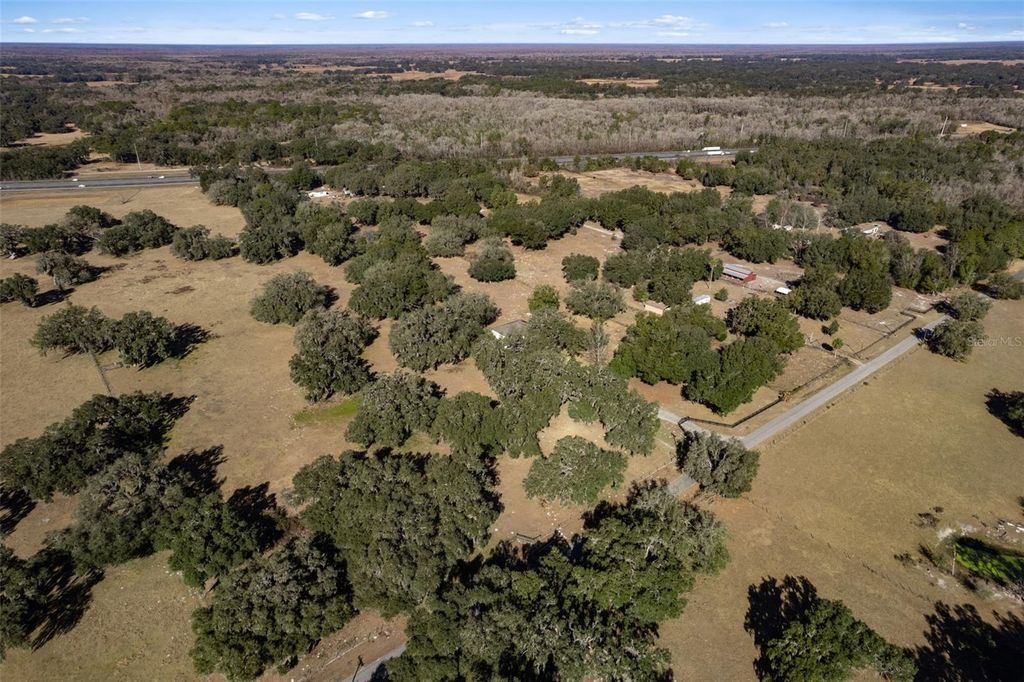 Image 14 of property listing at 3936 CR 311, Bushnell, FL 33513