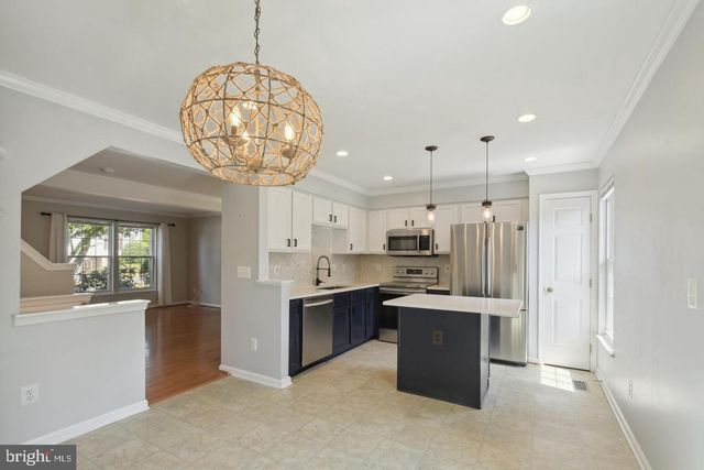 6228 BATTALION ST, Centreville, VA 20121