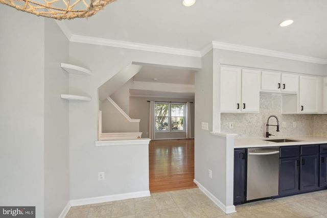 6228 BATTALION ST, Centreville, VA 20121