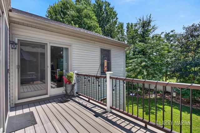 4256 Del Mar Drive Sw, City Of Wyoming, MI 49418