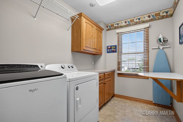 4256 Del Mar Drive Sw, City Of Wyoming, MI 49418