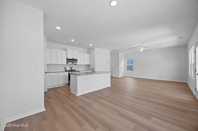 79 W Farley Drive 80, Hampstead, NC 28443