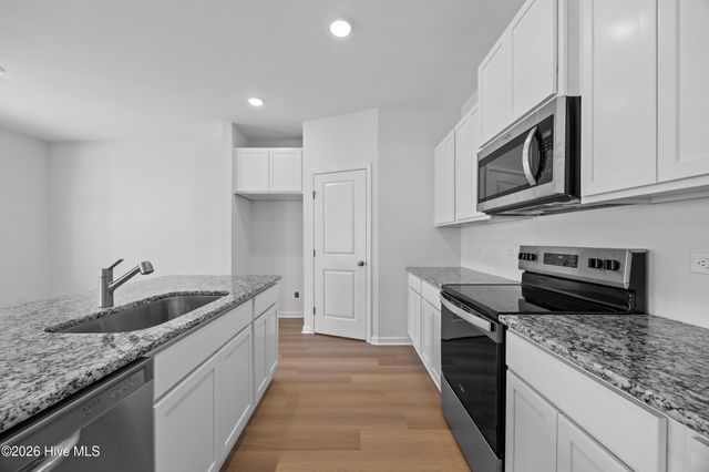 79 W Farley Drive 80, Hampstead, NC 28443