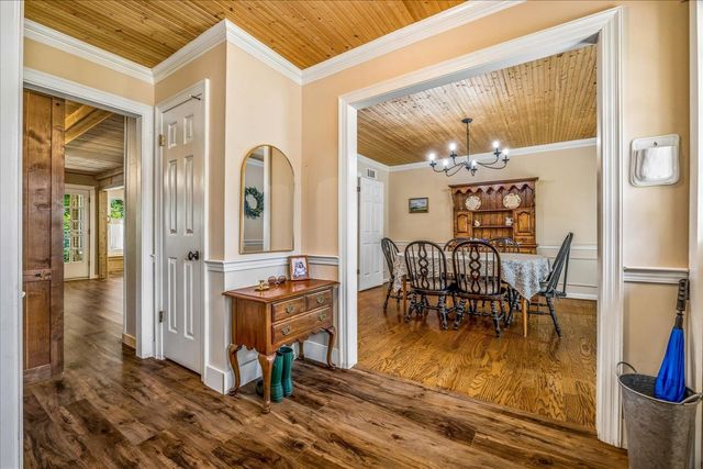 8038 CIRCLESHADE DR, Germantown, TN 38138