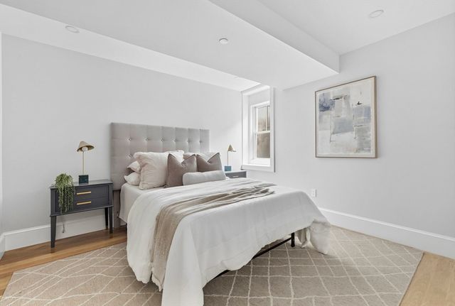 14 Prospect St, Boston, MA 02129