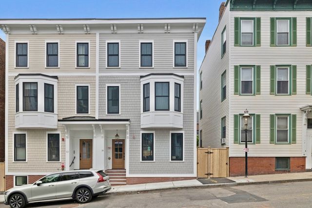 14 Prospect St, Boston, MA 02129