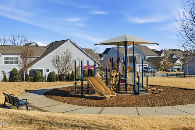 509 Old Ride Drive, Holly Springs, NC 27540