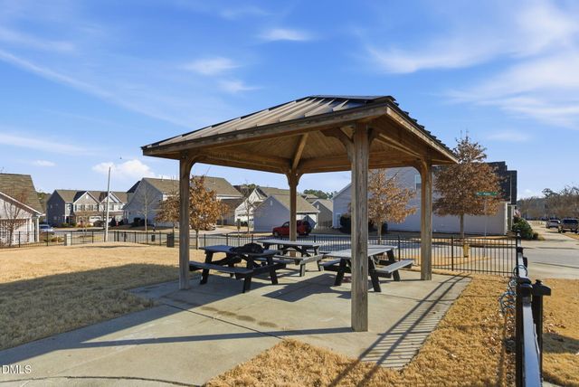 509 Old Ride Drive, Holly Springs, NC 27540