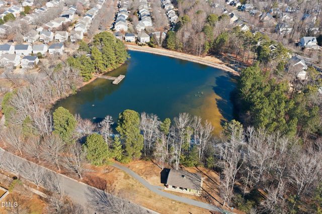 509 Old Ride Drive, Holly Springs, NC 27540