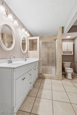 1793 E Turkeyfoot Lake Road, Akron, OH 44312