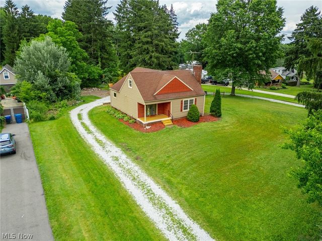 1793 E Turkeyfoot Lake Road, Akron, OH 44312