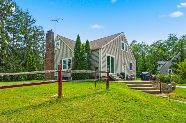 1793 E Turkeyfoot Lake Road, Akron, OH 44312