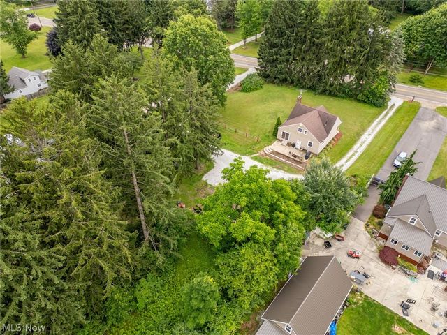 1793 E Turkeyfoot Lake Road, Akron, OH 44312