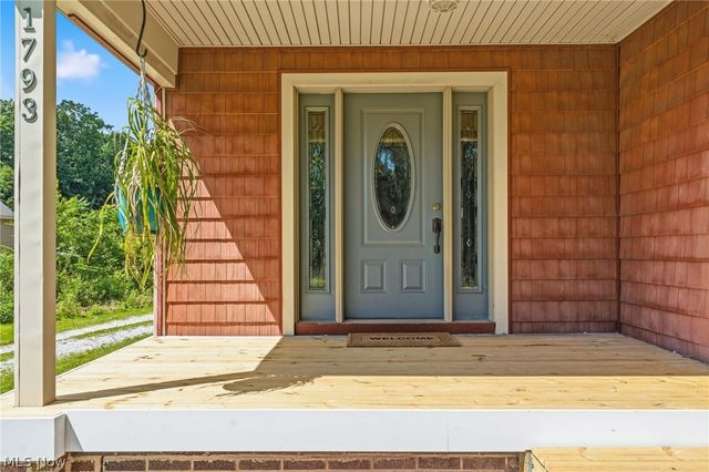 1793 E Turkeyfoot Lake Road, Akron, OH 44312