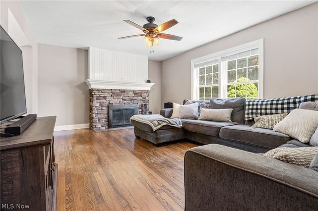 1793 E Turkeyfoot Lake Road, Akron, OH 44312