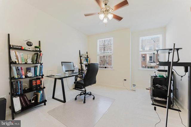 19451 PROMENADE DR, Leesburg, VA 20176